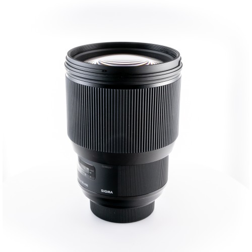 SIGMA 85mm f/1.4 DG HSM ART...