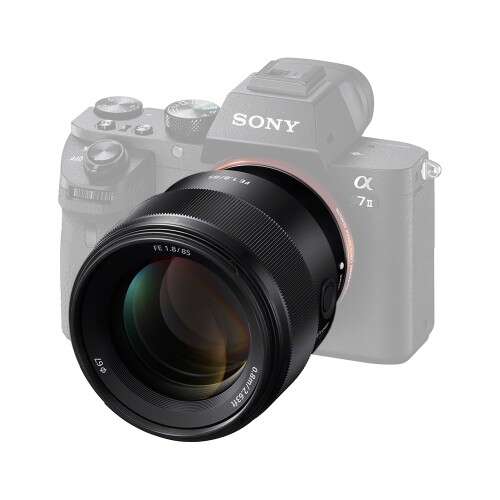 SONY FE 85mm f/1.8