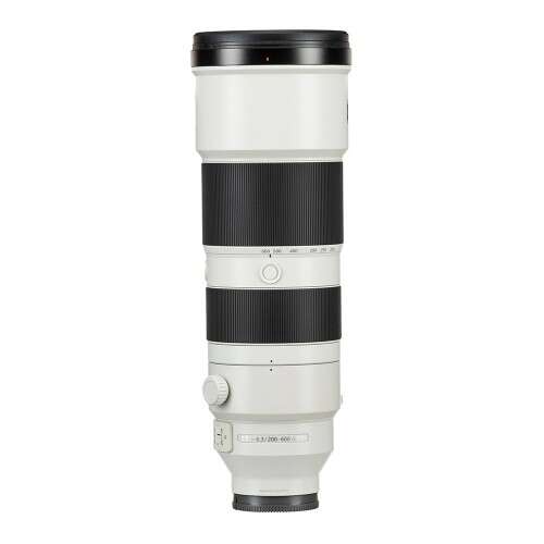 SONY FE 200-600mm f/5.6-6.3 G