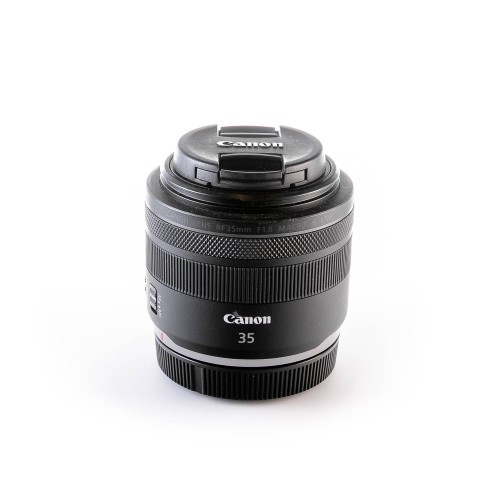CANON RF 35mm f/1.8 MACRO...