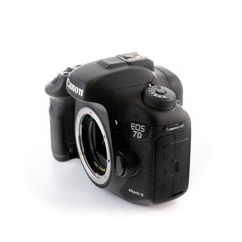 CANON EOS 7D MK II - USATO