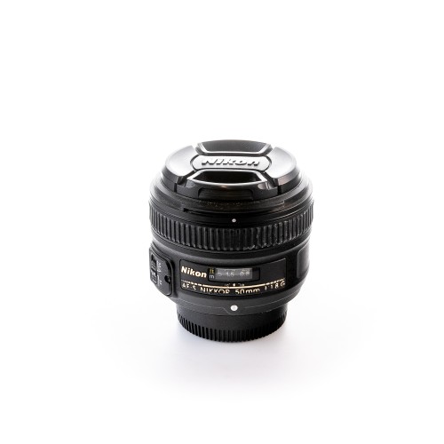 NIKON AF 50mm f/1.4 +...