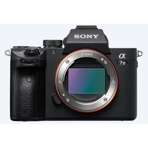 SONY A7 III + 28-70mm f 3.5-5.6 - ILCE7M3KB