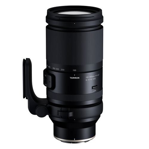 TAMRON 150-500mm f/5-6.7 DI...