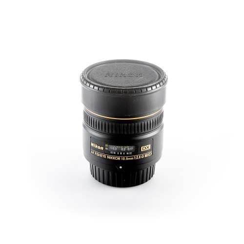 NIKON AF-S 10.5mm f/2.8G ED...