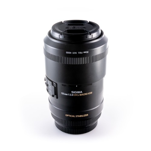 SIGMA 105mm f/2.8 EX DG...
