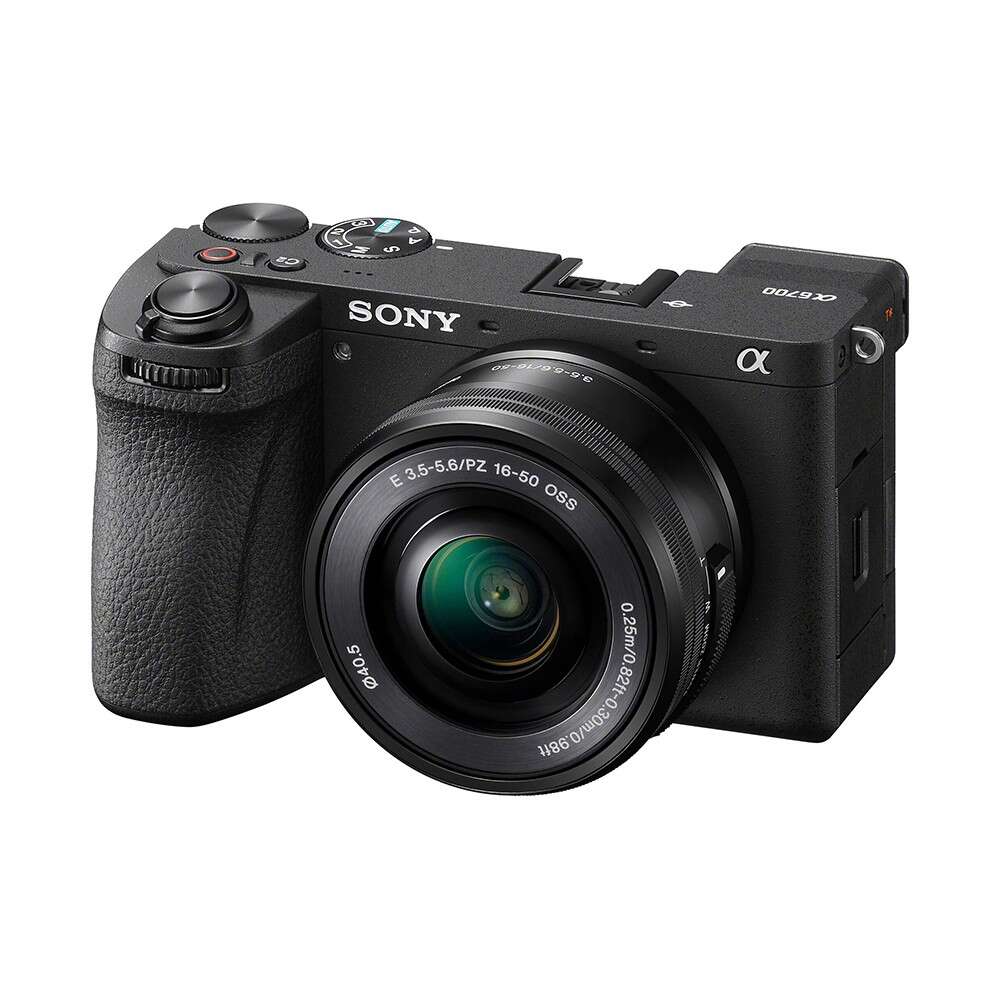 SONY A6700 + 16-50mm f/3.5-5.6 - ILCE6700LB