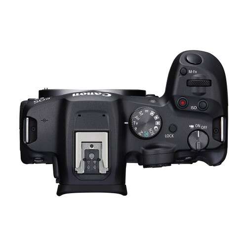 CANON EOS R7 + RF-S 18-150mm f/3.5-6.3 IS STM