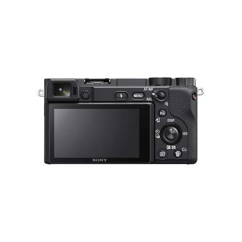 SONY A6400 + 18-135mm f/3.5-5.6 - ILCE6400AMB