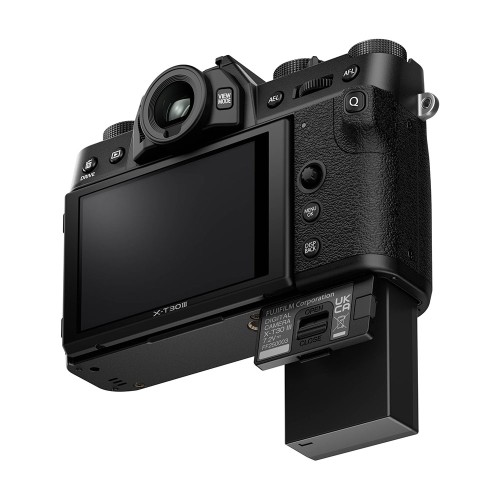 FUJIFILM FUJI X-T30 III BLACK+XC 13-33mm f/3.5-6.3 OIS