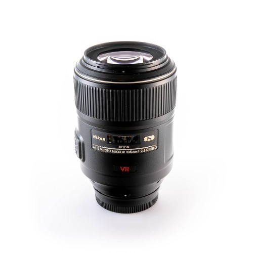 NIKKOR AF-S 105mm f/2.8G VR...