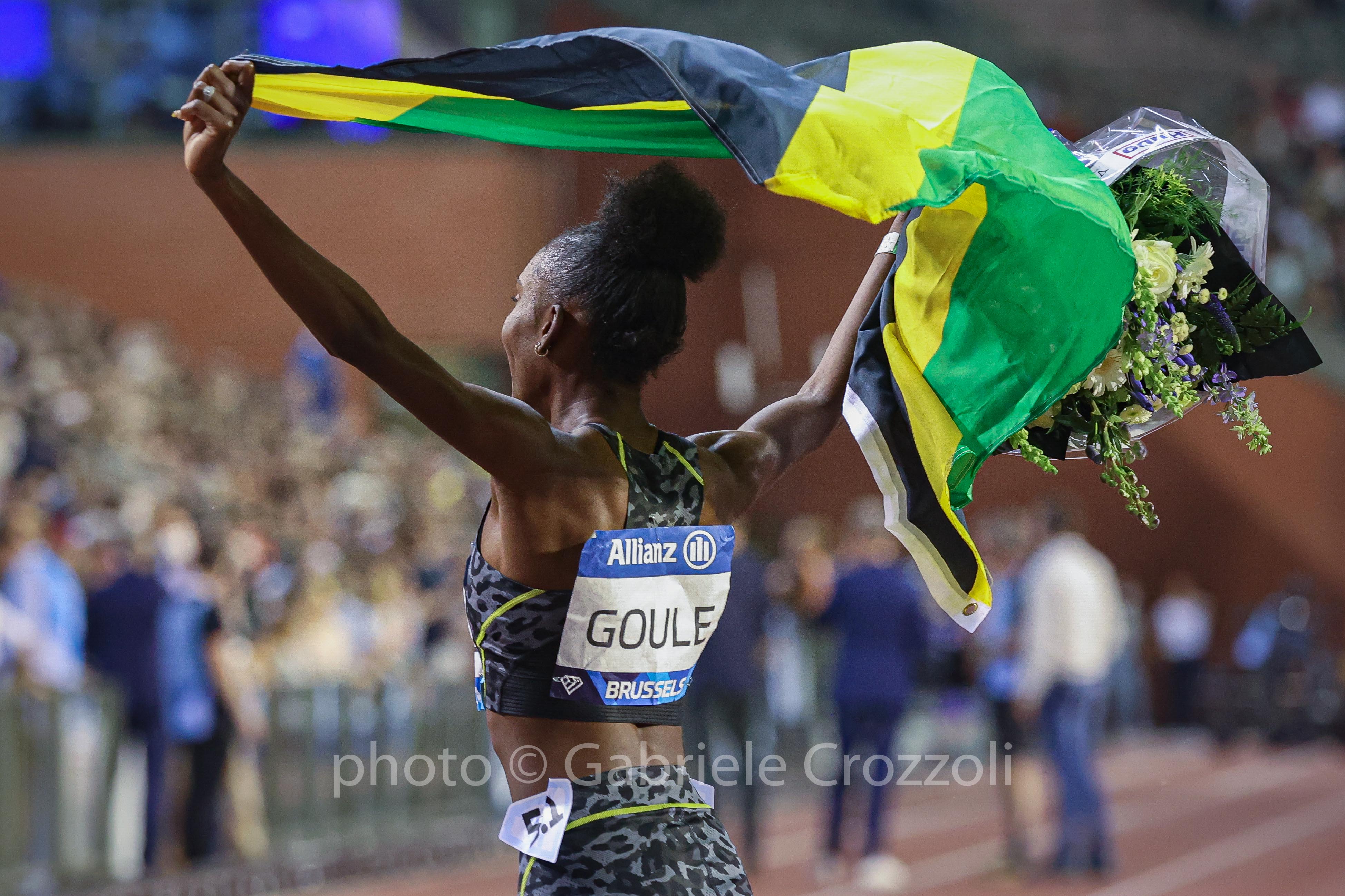 GABRIELE CROZZOLI E L’ARTE DI FOTOGRAFARE STORIE