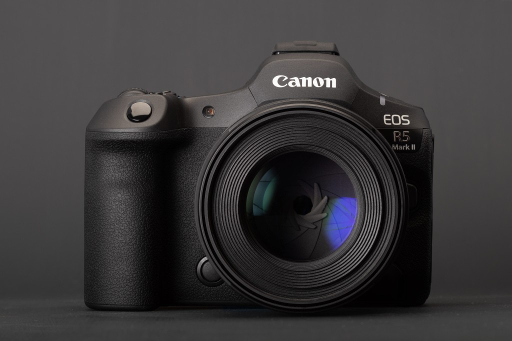 Recensione Canon EOS R5 II